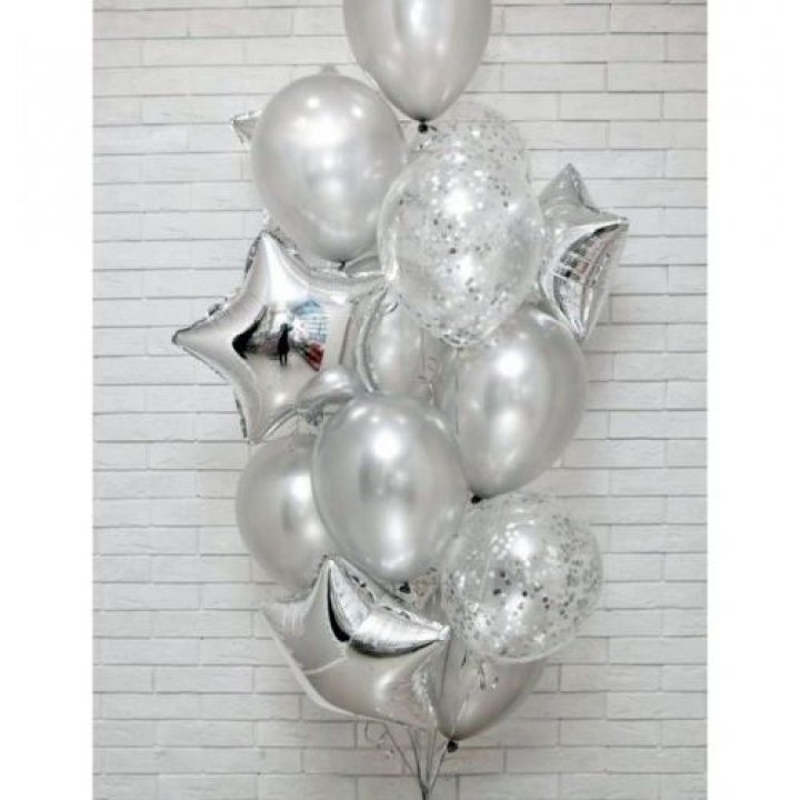 Фонтан шаров "Сильвер мун" в Орске