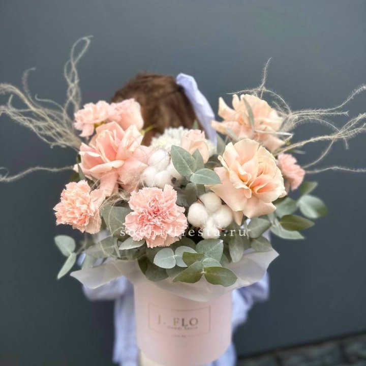 Цветочный бокс "Лесия" в Орске