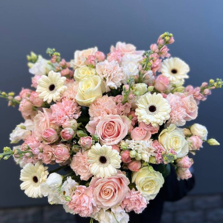 Авторский букет "Нежный" в Орске