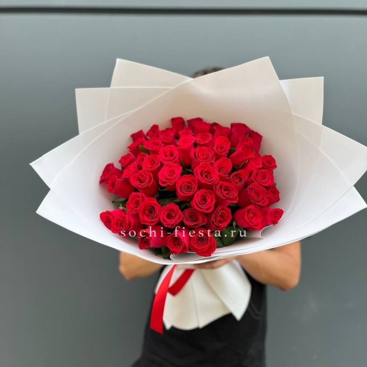 51  красная роза в Орске