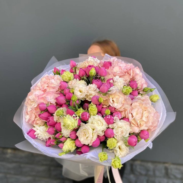  Букет  гортензий и Мисти в Орске