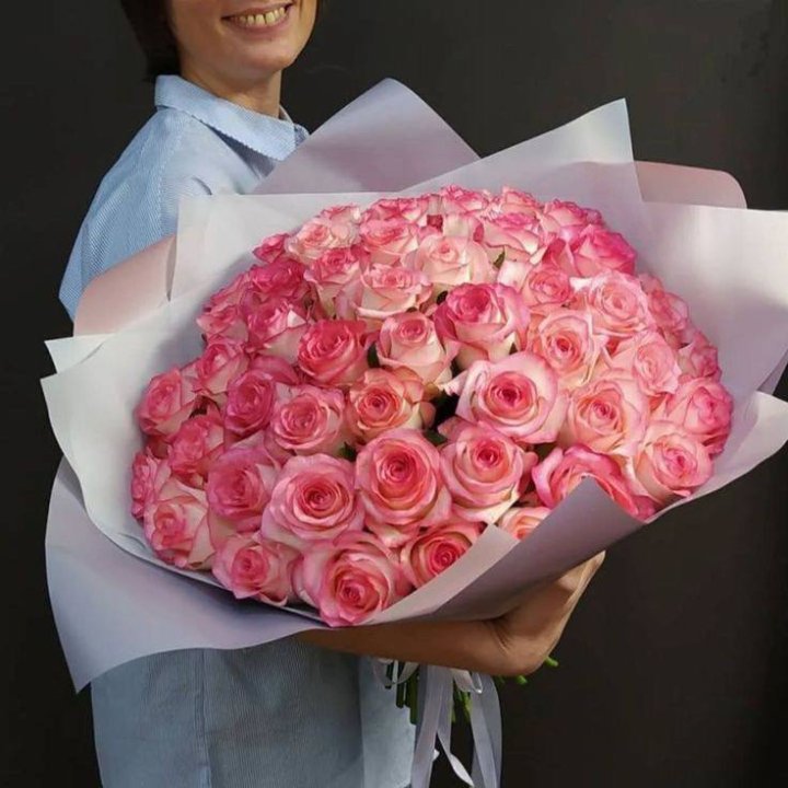 101 роза Джумилия в оформлении  в Орске