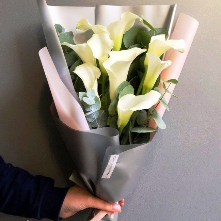 Каллы с эвкалиптом в Орске