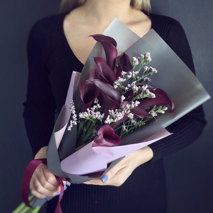 Букет фиолетовых калл в Орске