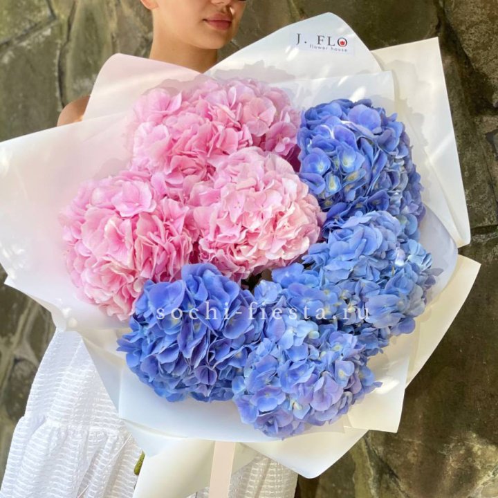 Букет гортензий №1 в Орске