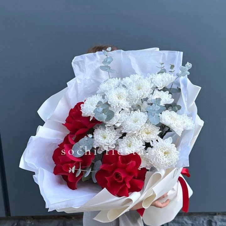 Дуо розы и хризантемы в Орске