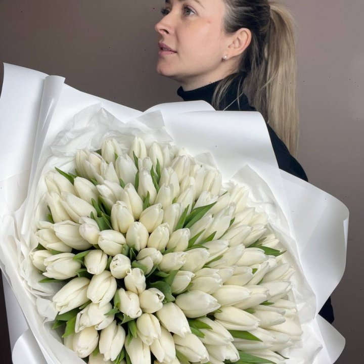 101 белый тюльпан №2 в Орске