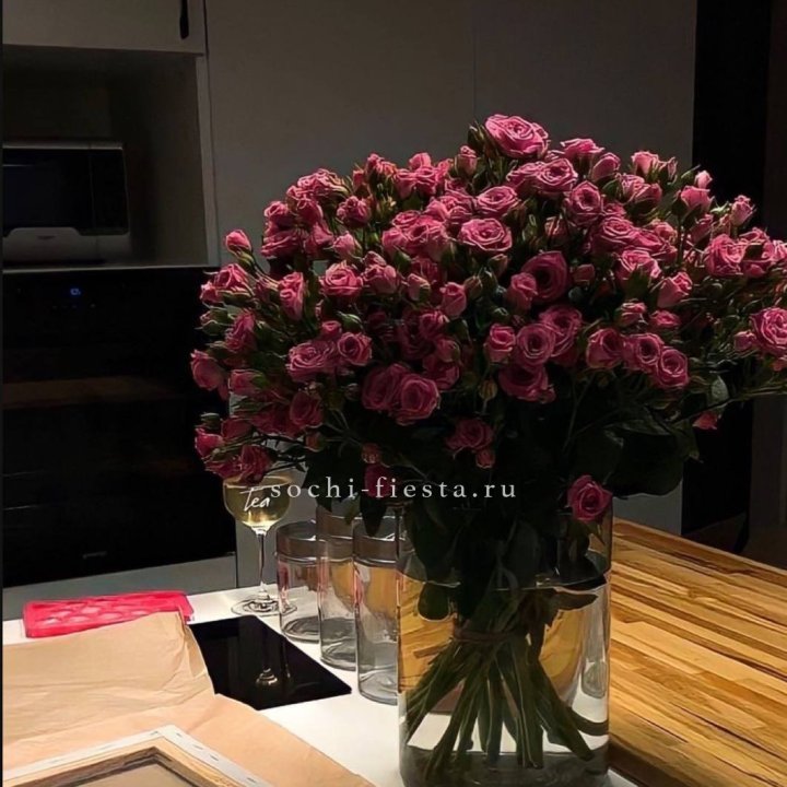 Цветочная подписка "Пакет большой" в Орске