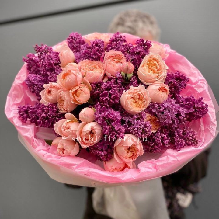  Дуо букет из кустовых роз и сирени в Орске