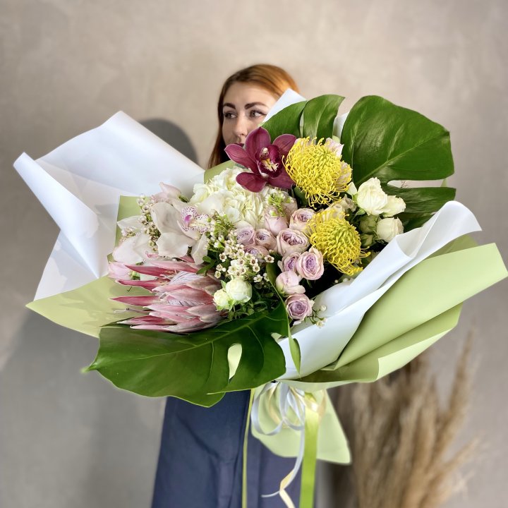 Дизайнерский букет экзотики в Орске