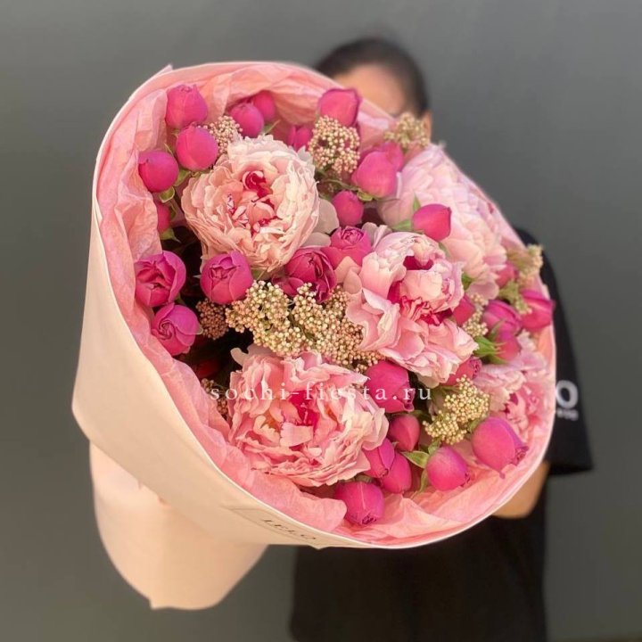  Букет с пионами "Преференс" в Орске