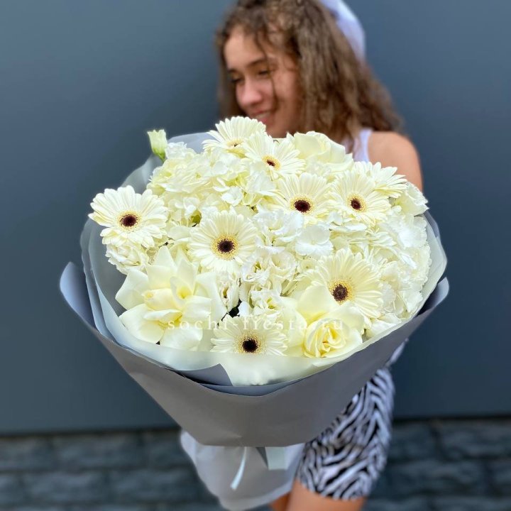  Букет "Вайт люксур" в Орске