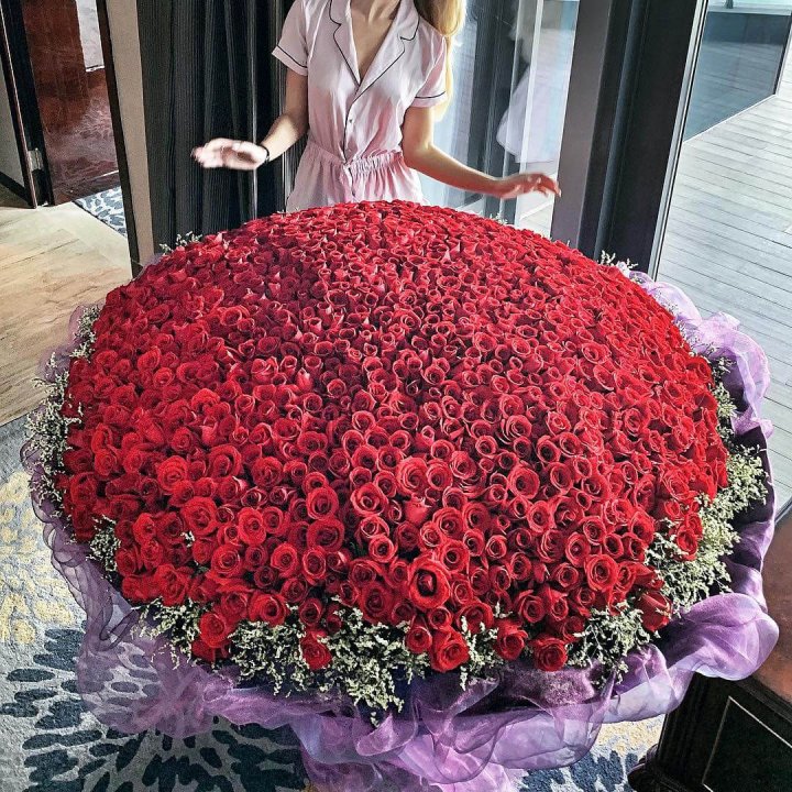 1001 роза в Орске