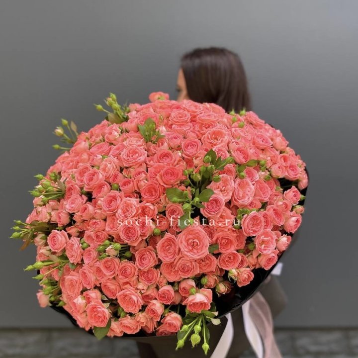 101 кустовая роза Барбадос в Орске