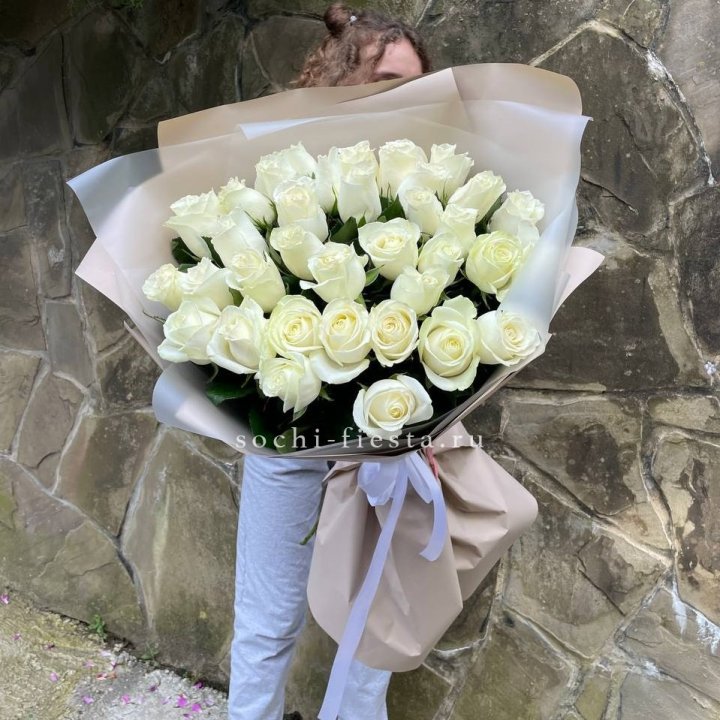 35 голландских роз в Орске