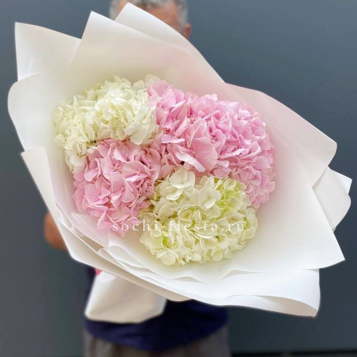 Букет гортензий №5 в Орске