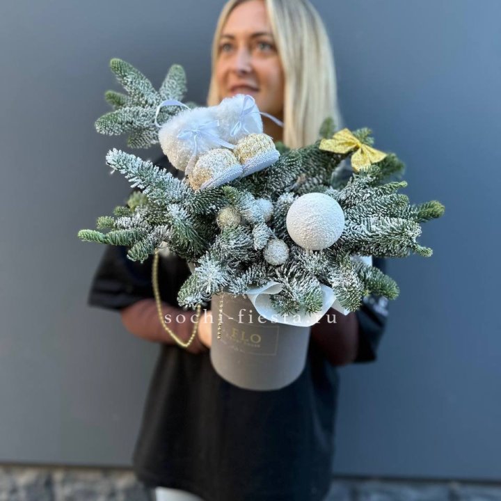 Новогодний бокс "Ботс голд" в Орске