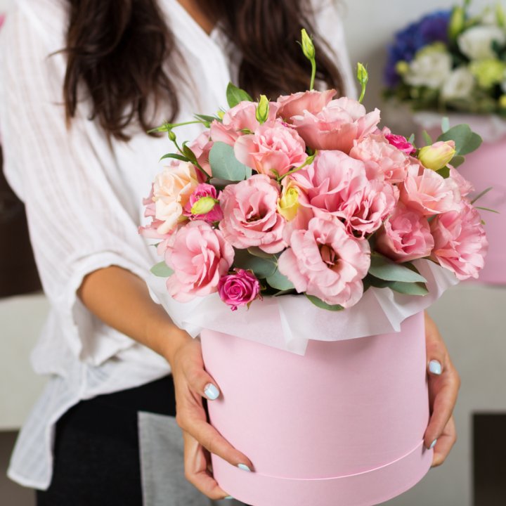 Эустома в шляпной коробке в Орске