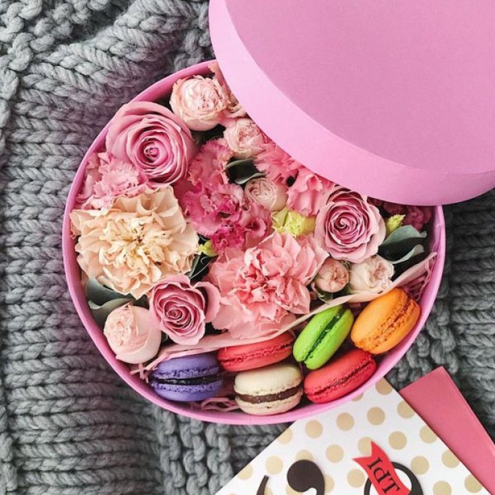 Цветочный бокс пинк в Орске