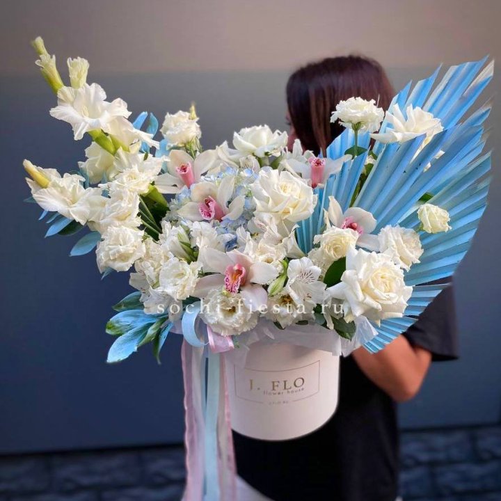 Цветочный бокс №3 в Орске