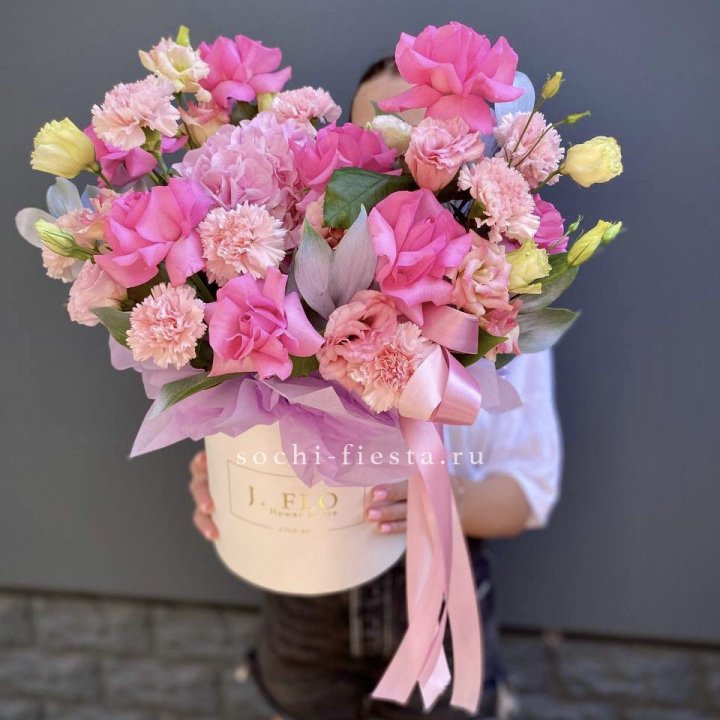 Цветочный бокс "Сальма" в Орске