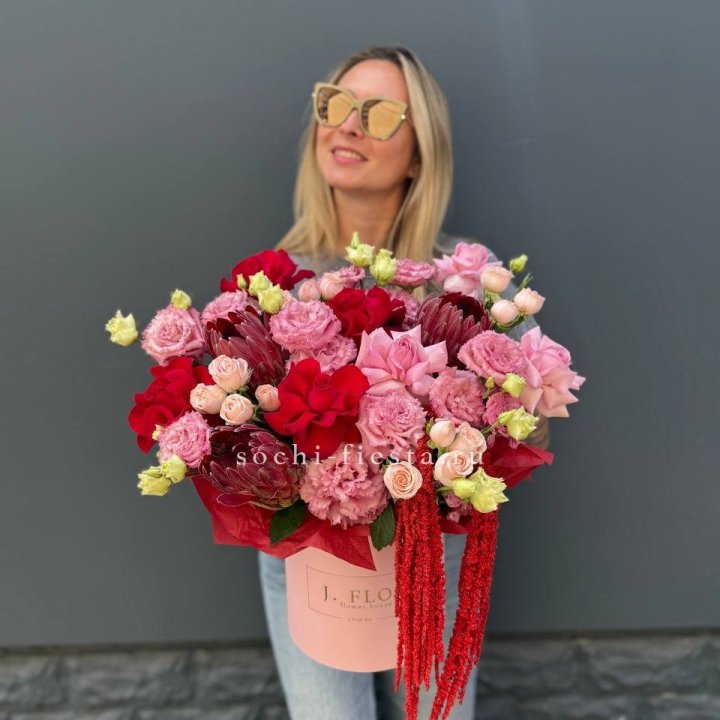 Дизайнерский цилиндр "Криотель" в Орске