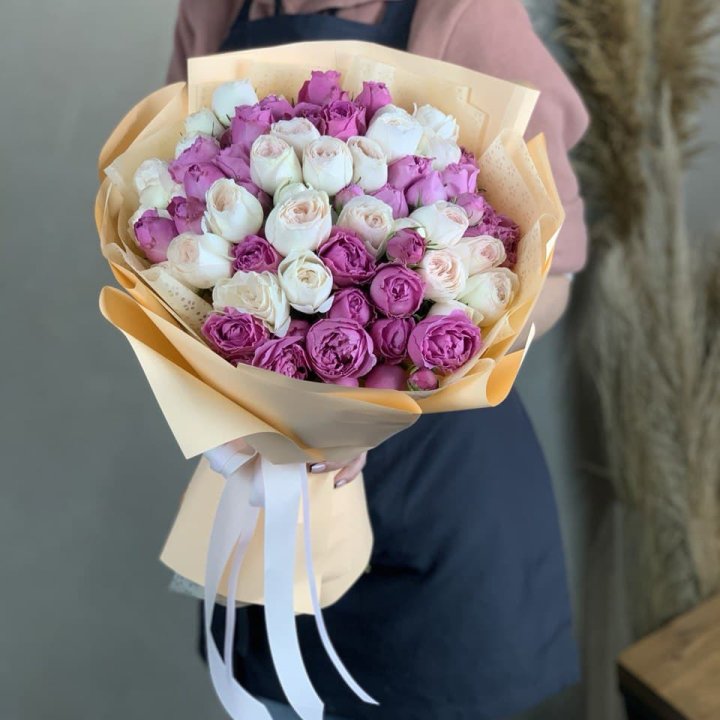 Букет кустовых роз Джулиана в Орске