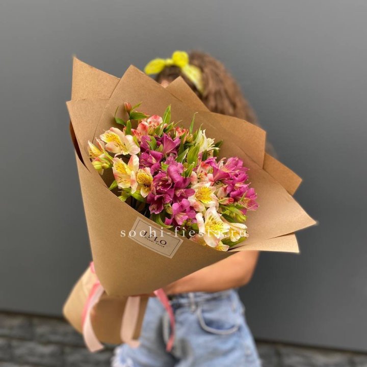 Альстромерии в крафте в Орске