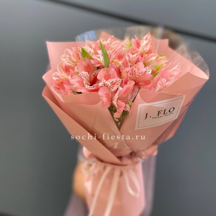 Букет альстромерий розовых в Орске