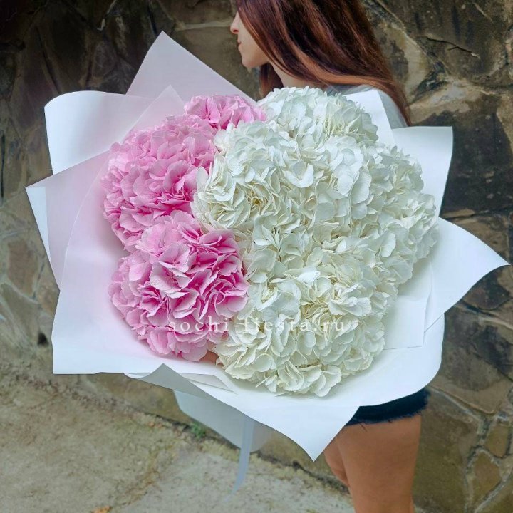 Букет гортензий №2 в Орске