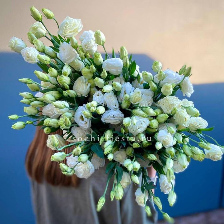 Охапка эустомы в Орске