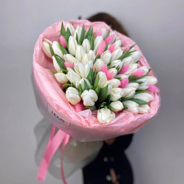 51 белый тюльпан "Рози" в Орске