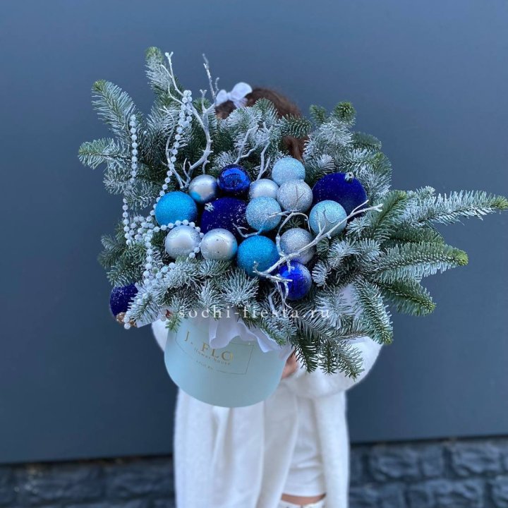 Композиция "Голубая бездна" в Орске