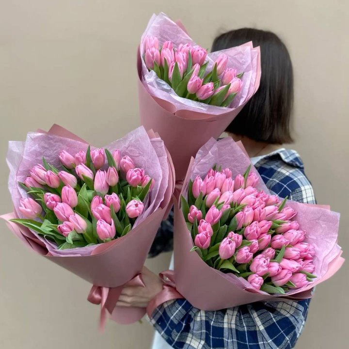 Букет розовых тюльпанов в Орске