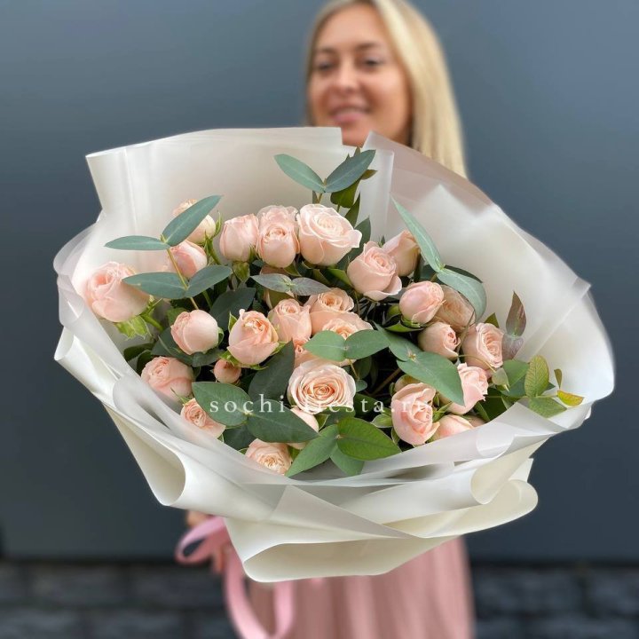 Букет кустовых роз "Фреш" в Орске