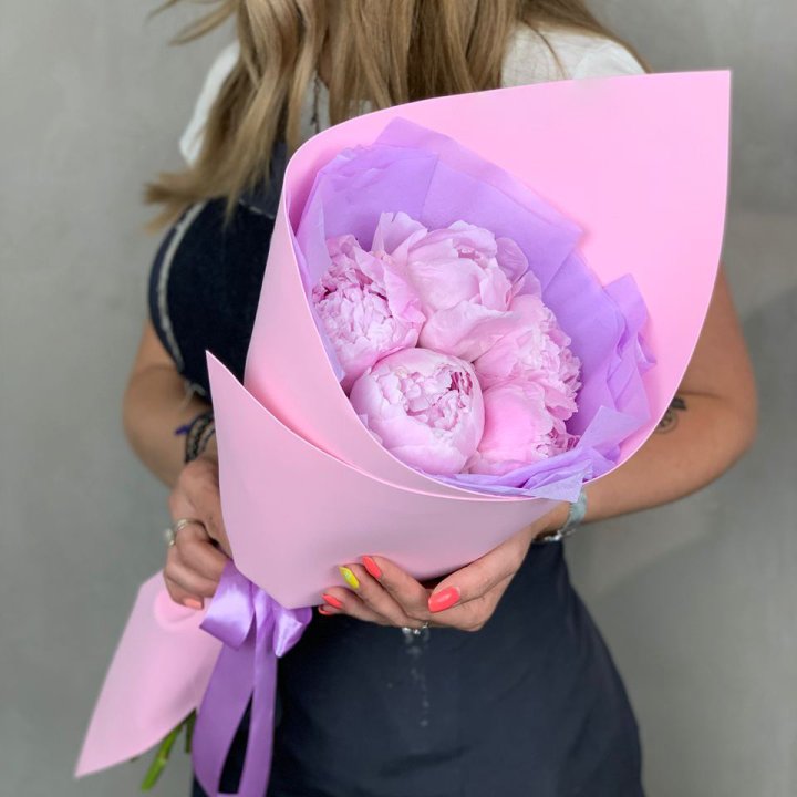 Букет пионов "Файв" в Орске