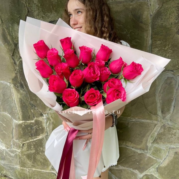 19 алых роз в Орске