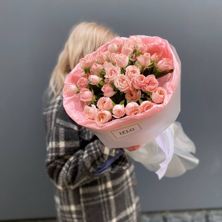 11 роз бомбастик в Орске