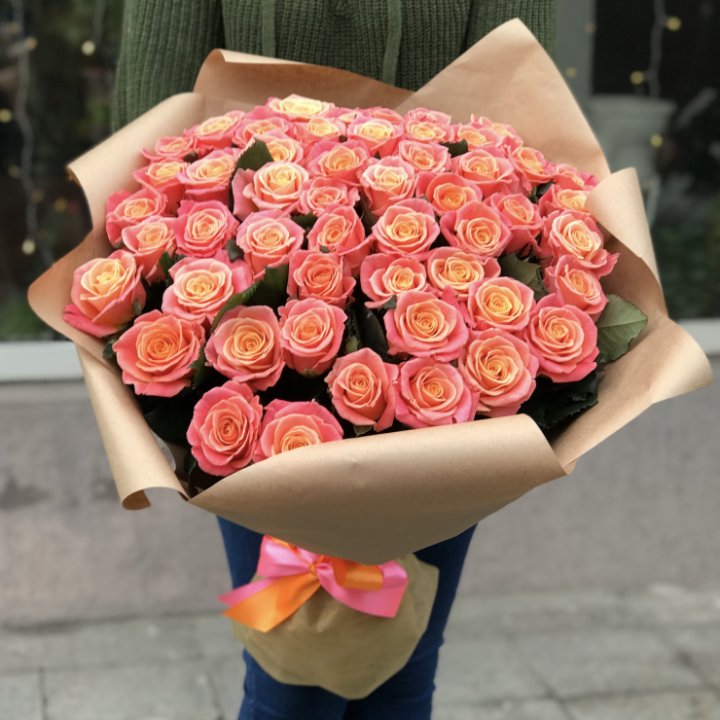 55 роз мисс пигги в Орске