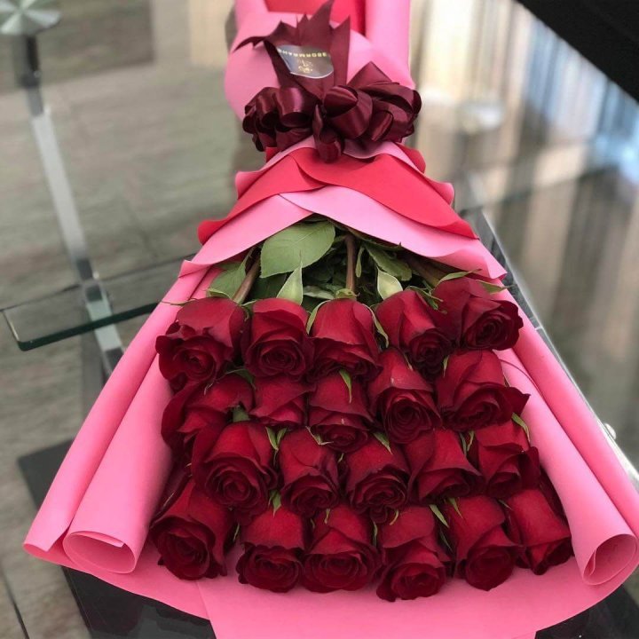 21 красная роза "Элеганс" в Орске