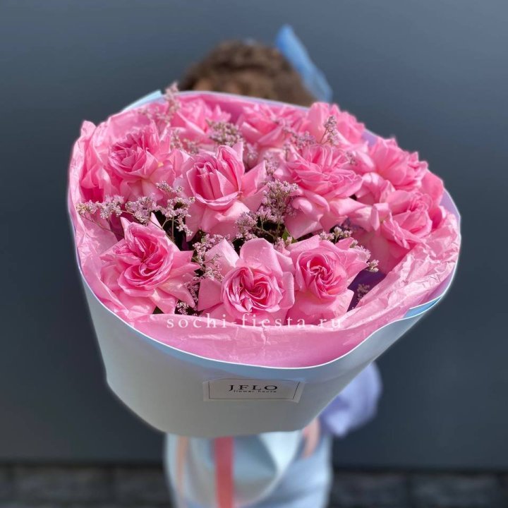 Букет французских розовых роз  в Орске