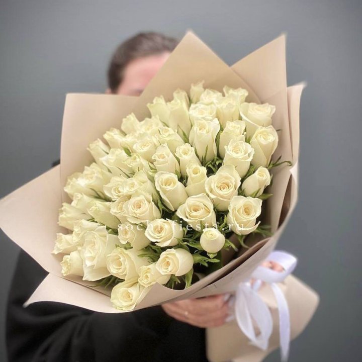 51 белая кенийская роза  в Орске