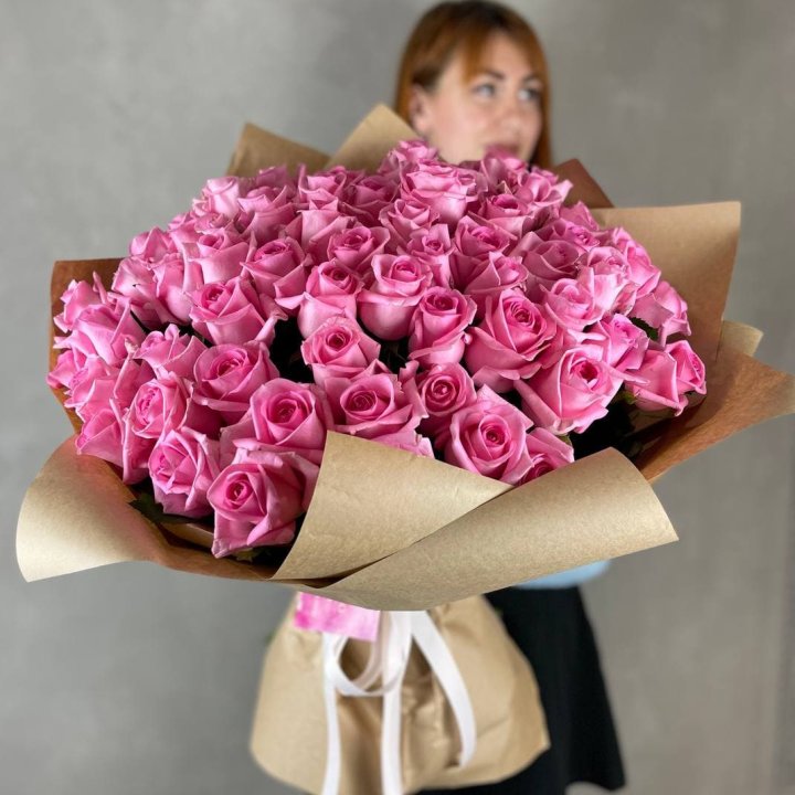 101 розовая роза в Орске