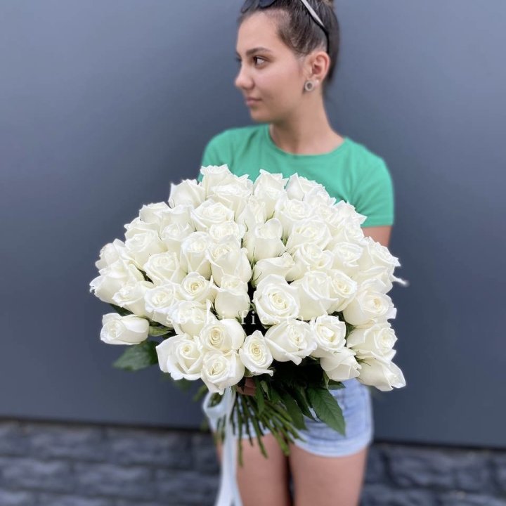 51 белая роза в Орске