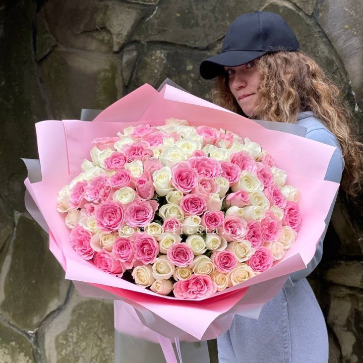 101 роза Миксбери в Орске