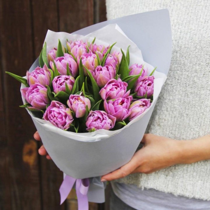 Букет пионовидных тюльпанов в Орске
