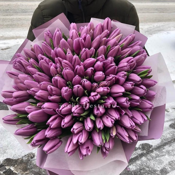 101 сиреневый тюльпан в Орске