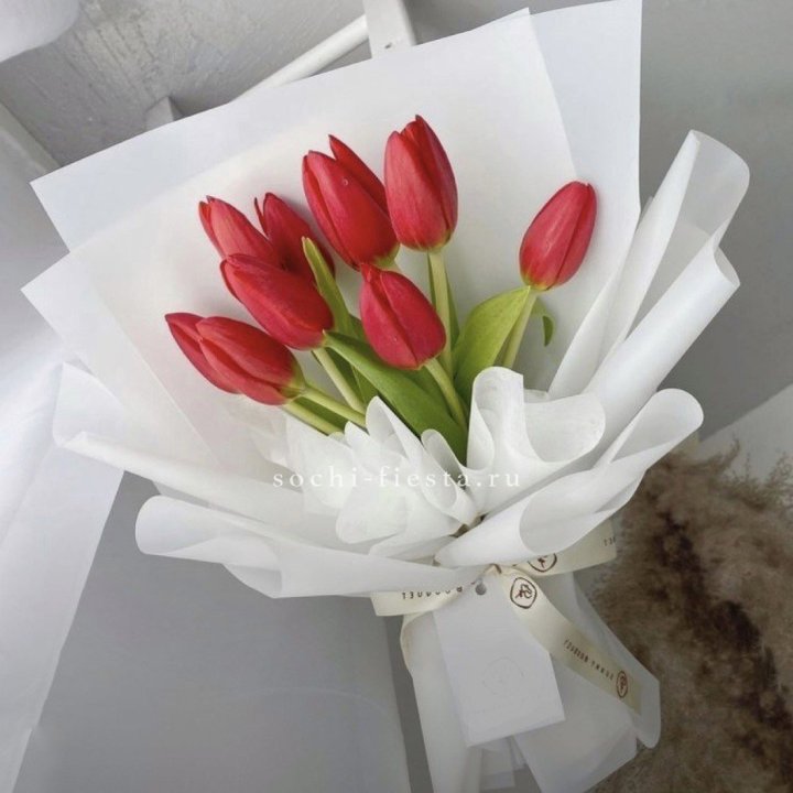 Букет красных тюльпанов в Орске