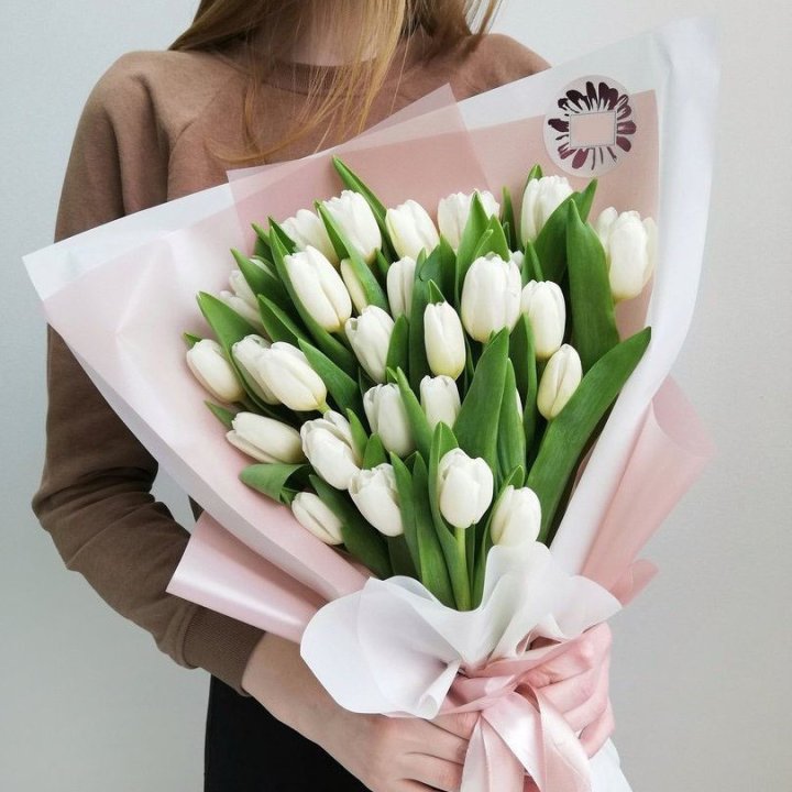 Букет белых тюльпанов "Моника" в Орске