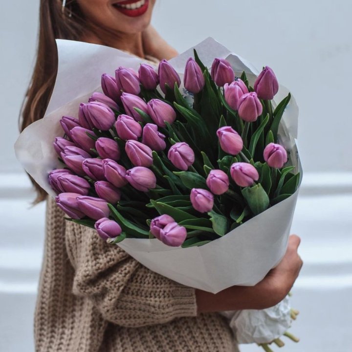 39 сиреневых тюльпанов в Орске